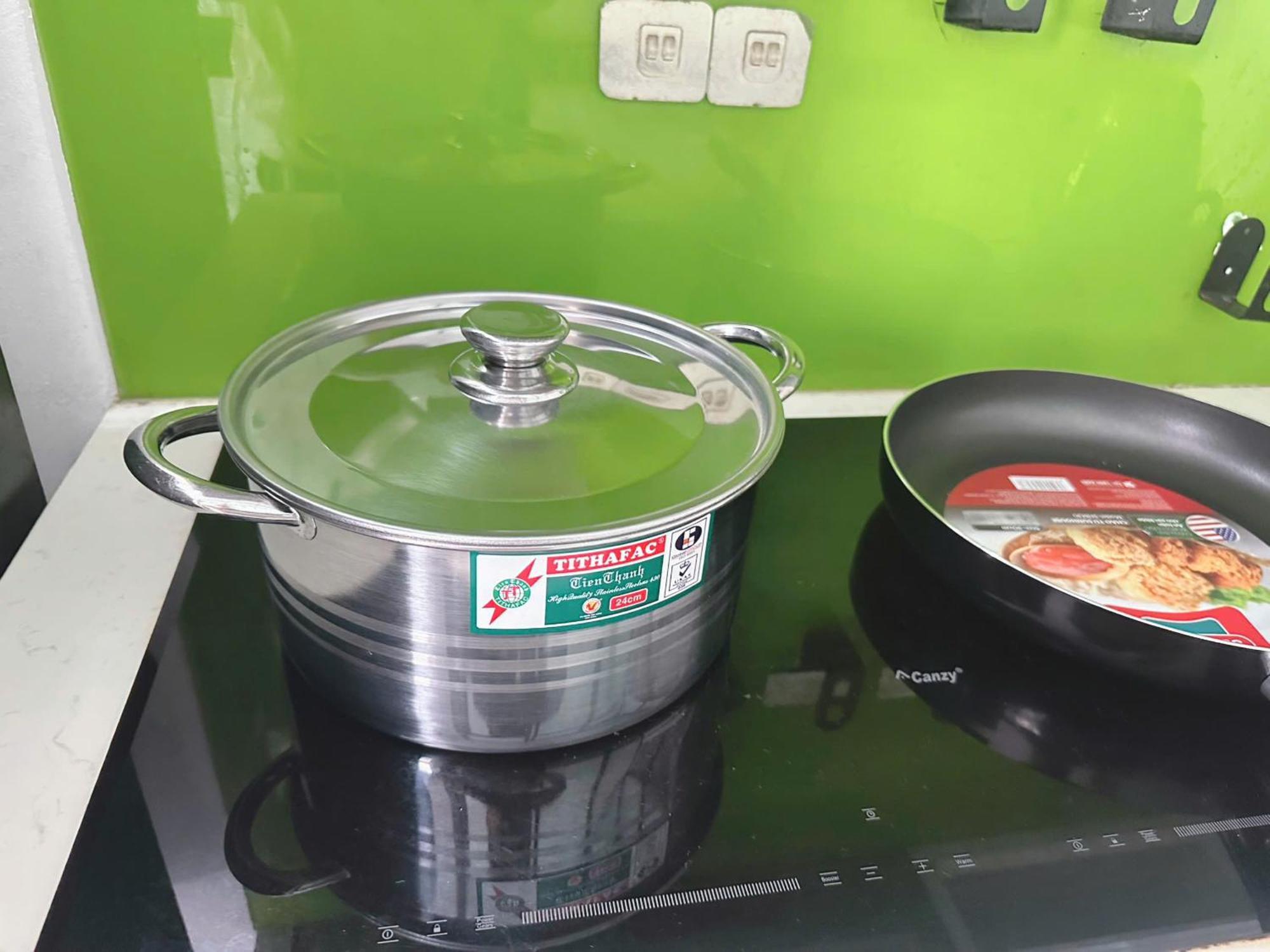 Khách sạn hẻo lánh Sunny 702 Tm27 Hà Nội