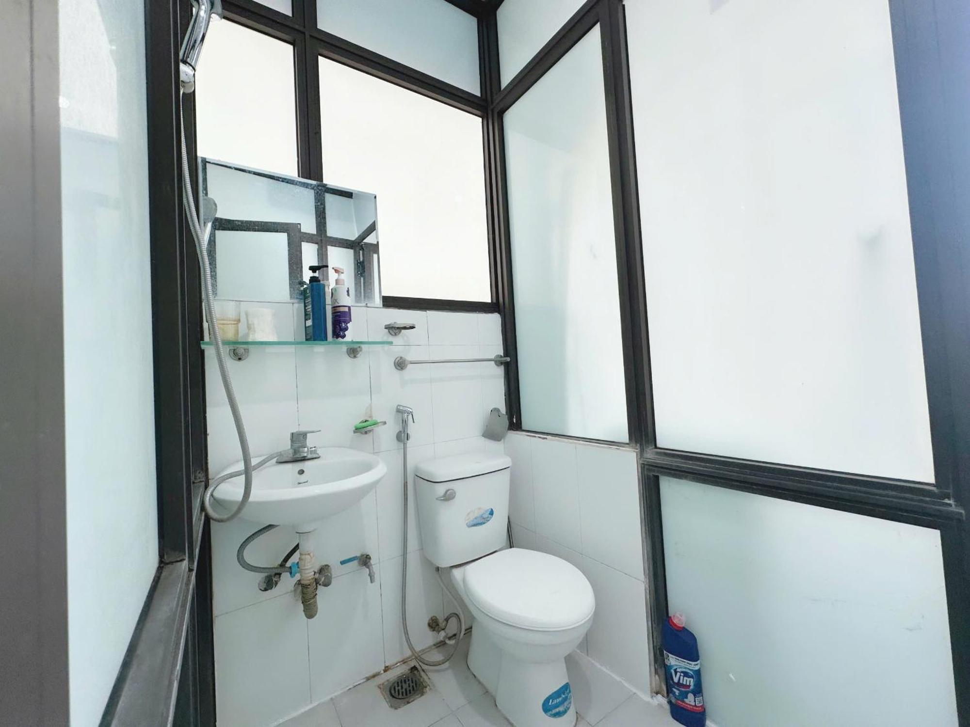 Sunny 702 Tm27 Khách sạn hẻo lánh *